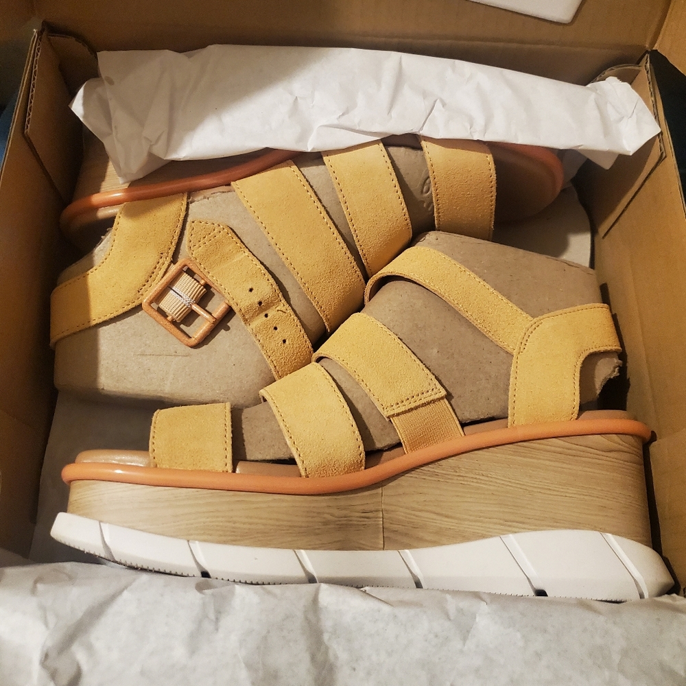 Sorel Joanie Ankle Strap Sandals Tan Platform New